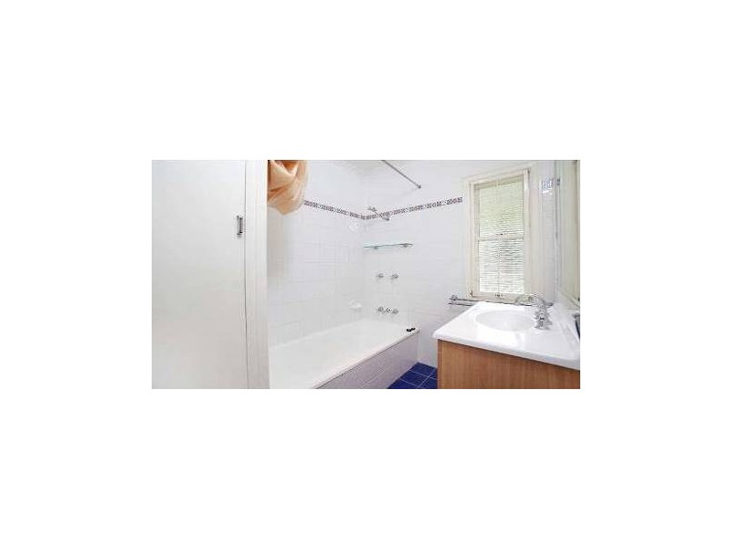 11 Strathdale Street, Aspley QLD 4034