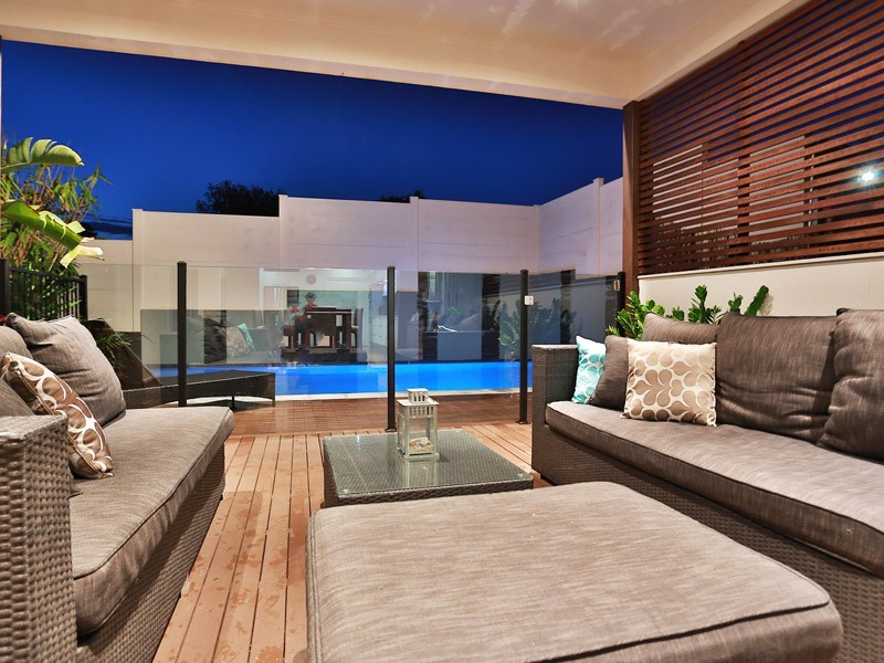 10 Roundelay Court, Eatons Hill QLD 4037