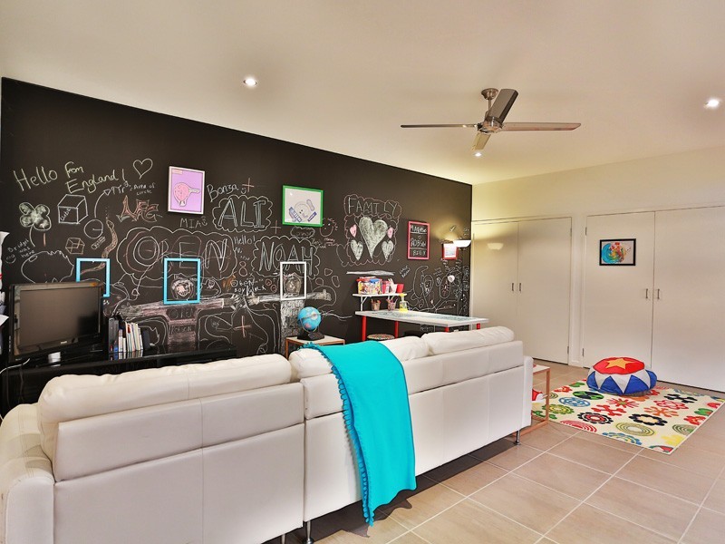 10 Roundelay Court, Eatons Hill QLD 4037