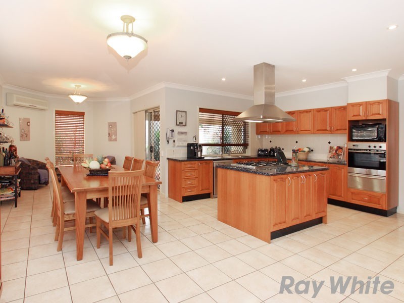 7 Nikita Close, Carseldine QLD 4034