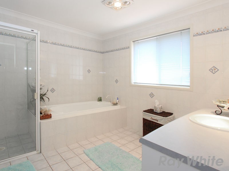 7 Nikita Close, Carseldine QLD 4034