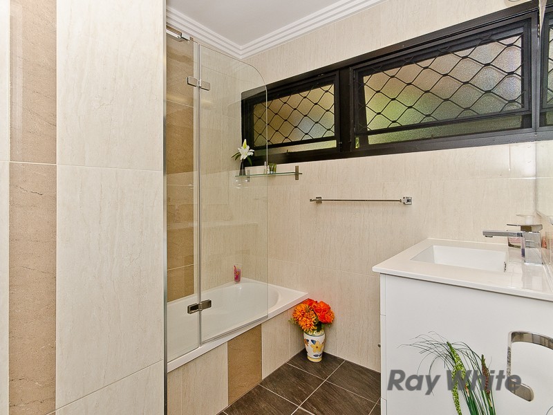 5 Luckins Street, Aspley QLD 4034