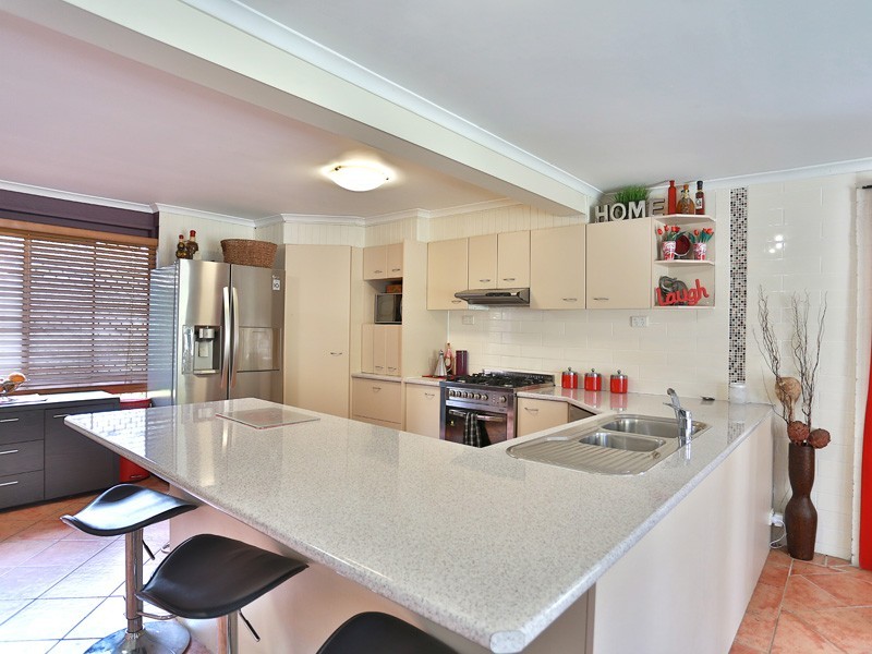 54 Rinnicrew Street, Bracken Ridge QLD 4017