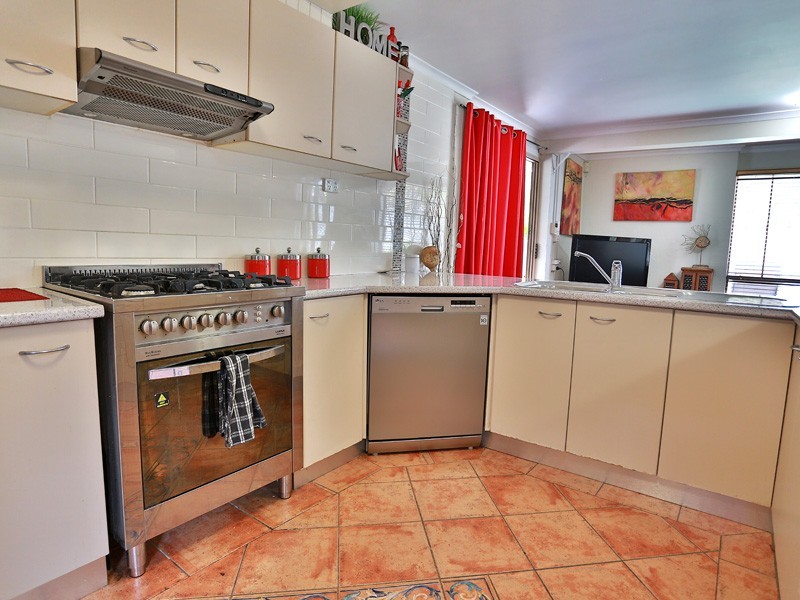 54 Rinnicrew Street, Bracken Ridge QLD 4017