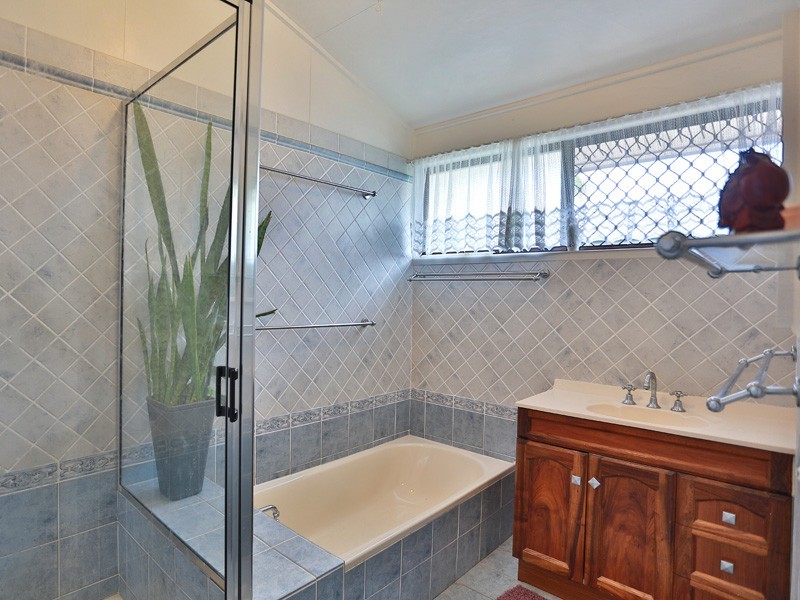 54 Rinnicrew Street, Bracken Ridge QLD 4017
