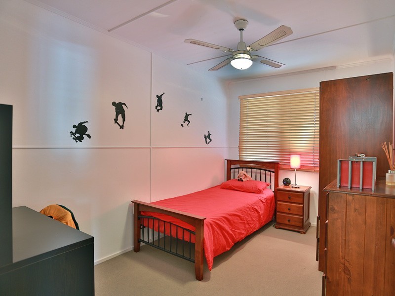 11 Sandra Street, Geebung QLD 4034