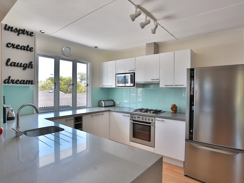 11 Sandra Street, Geebung QLD 4034