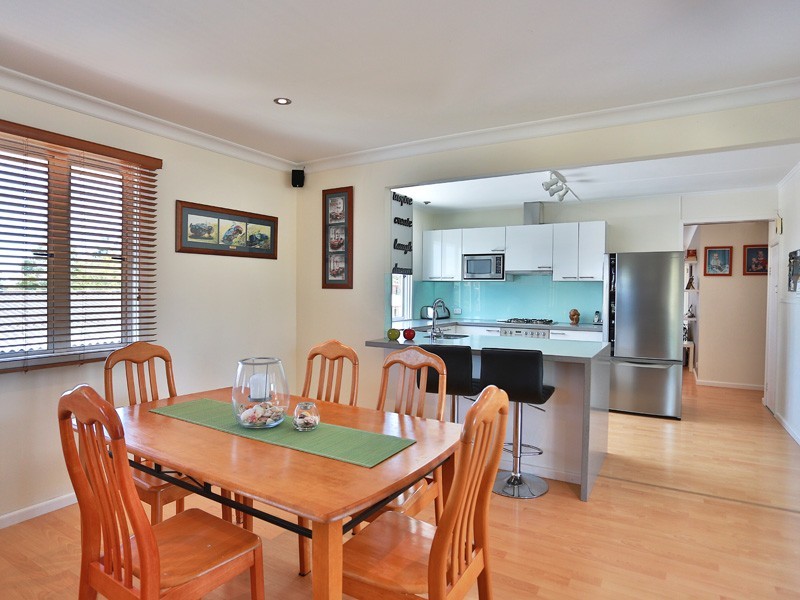 11 Sandra Street, Geebung QLD 4034