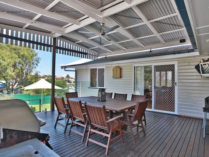 11 Sandra Street, Geebung QLD 4034