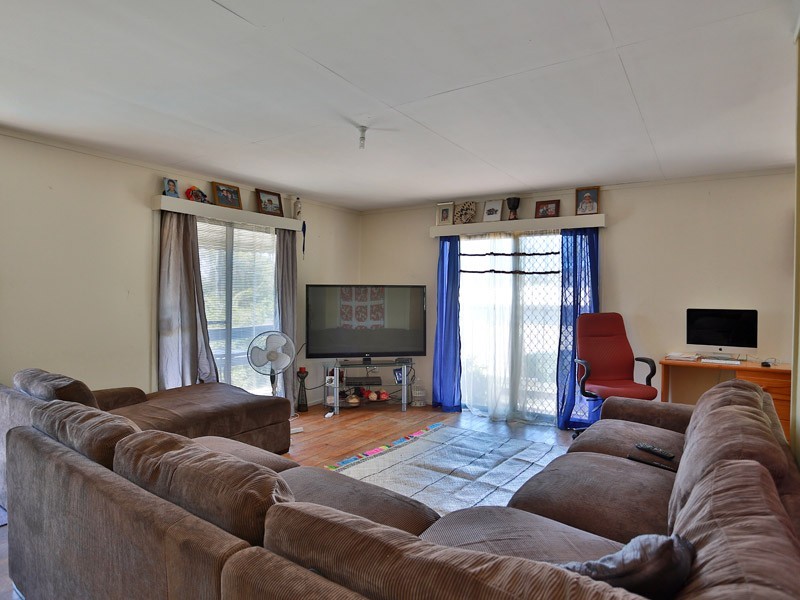 4 Dorloo Street, Deagon QLD 4017