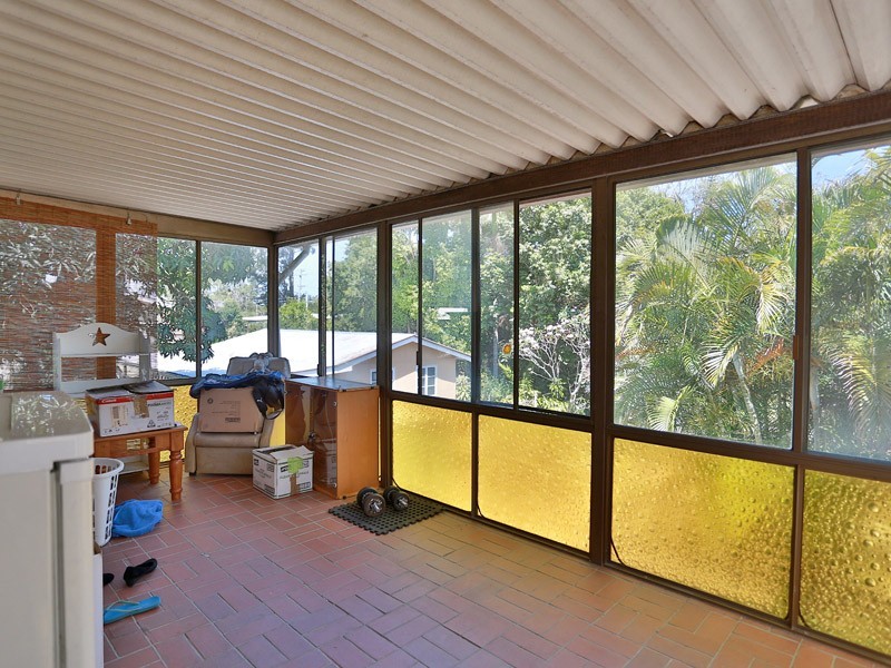 4 Dorloo Street, Deagon QLD 4017