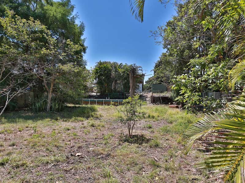 4 Dorloo Street, Deagon QLD 4017