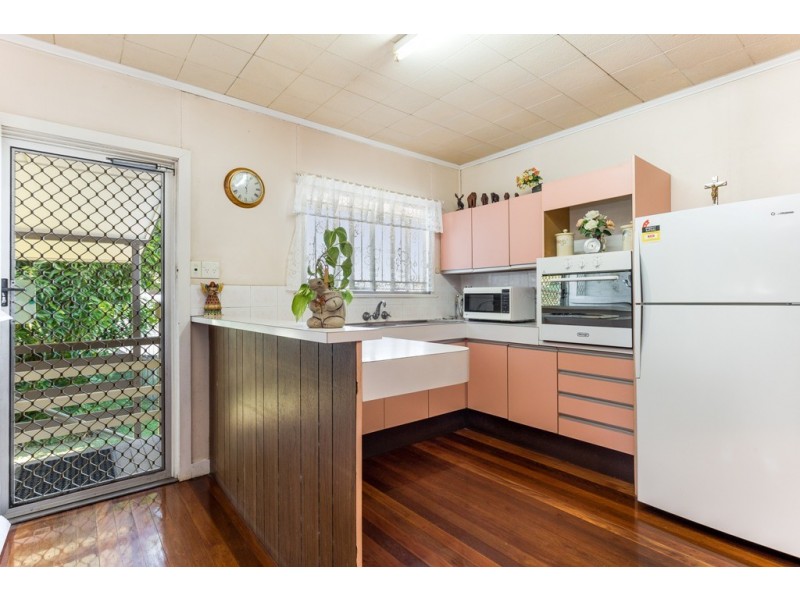 11 Devitt Street, Aspley QLD 4034