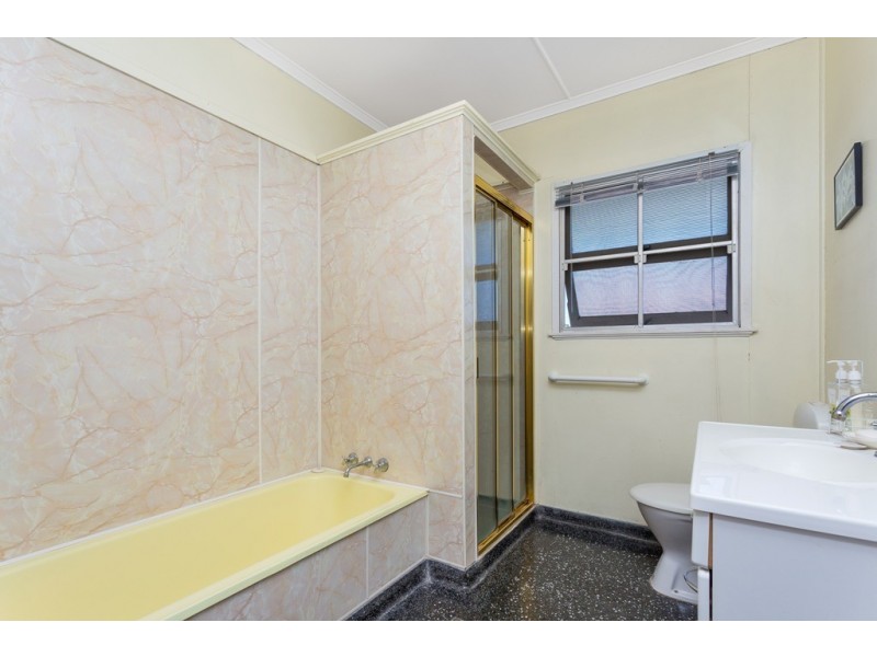 11 Devitt Street, Aspley QLD 4034