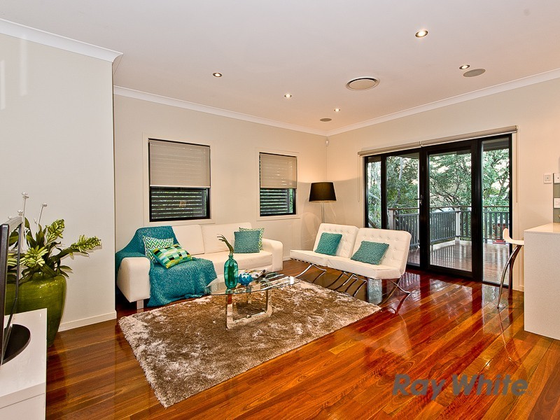 28 Larwill Avenue, Northgate QLD 4013