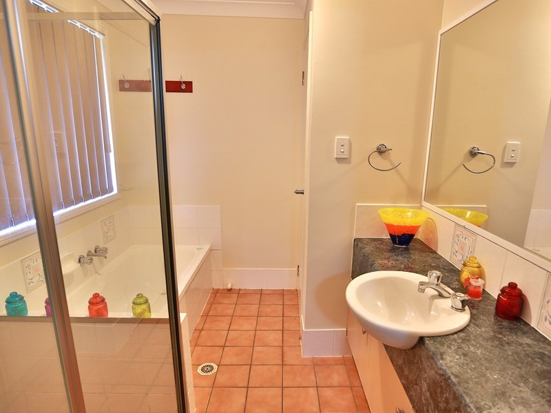 1 Jambola Court, Narangba QLD 4504