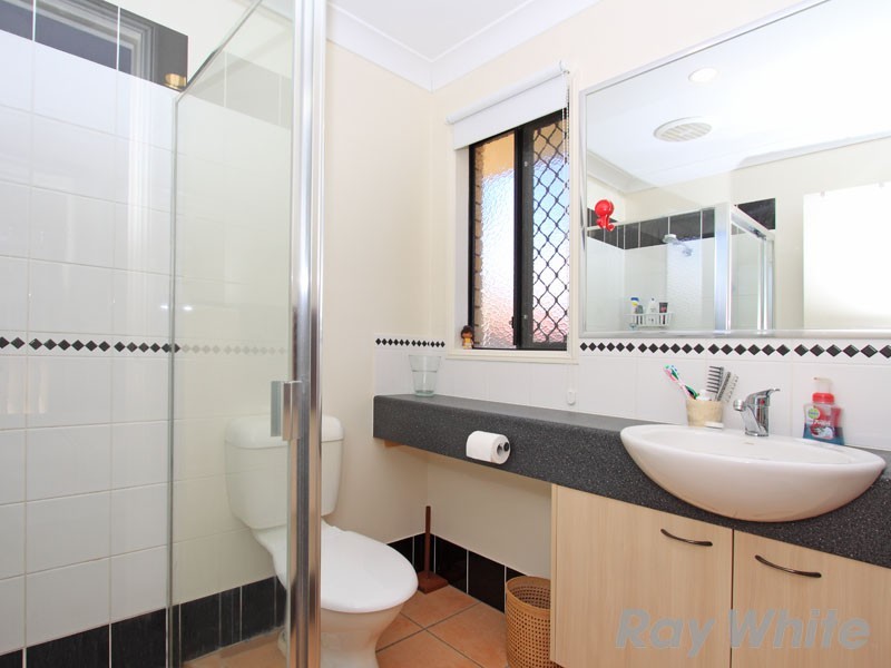 6 Peter Close, Bracken Ridge QLD 4017