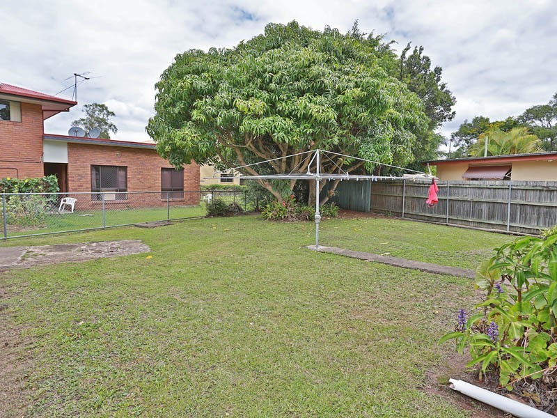 12 Kelyndar Street, Banyo QLD 4014