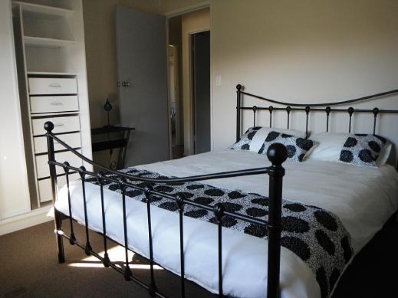 12 Kelyndar Street, Banyo QLD 4014