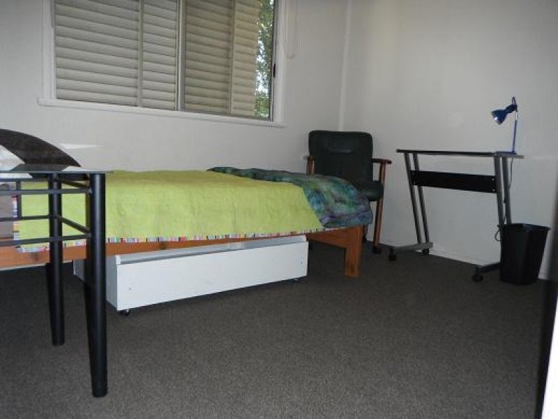 12 Kelyndar Street, Banyo QLD 4014