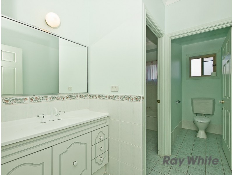11 Grevillea Court, Rothwell QLD 4022
