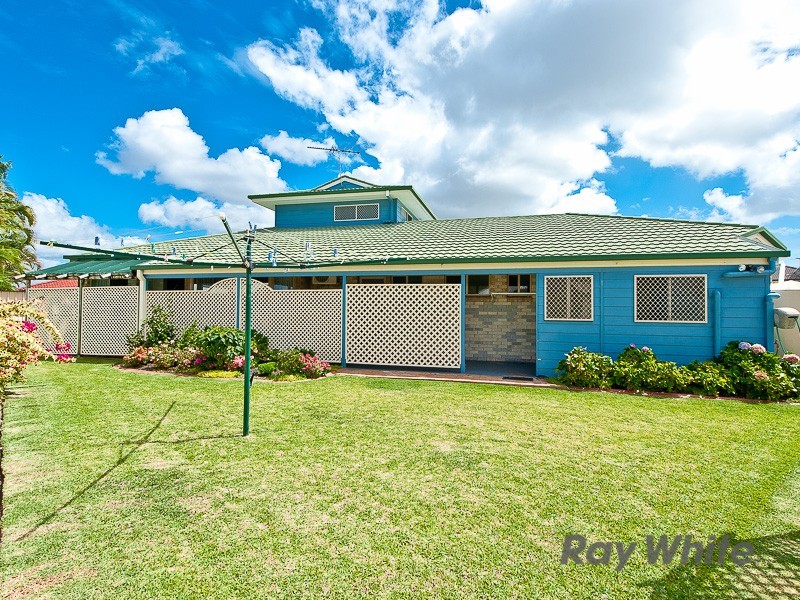 11 Grevillea Court, Rothwell QLD 4022