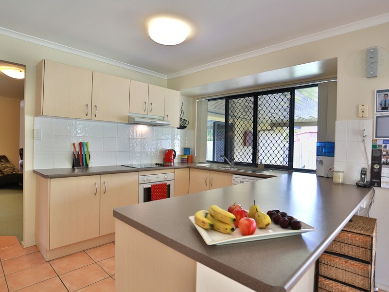 6 Myall Court, Narangba QLD 4504