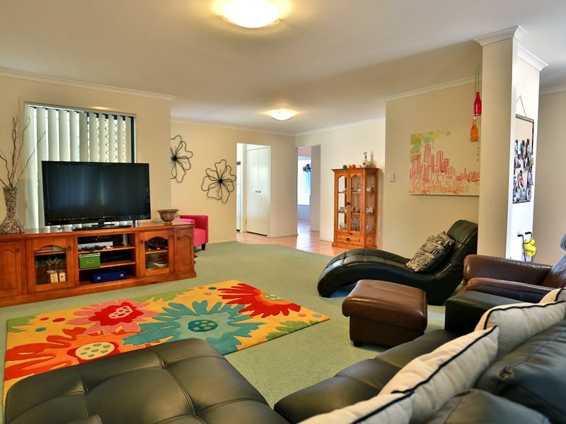 6 Myall Court, Narangba QLD 4504