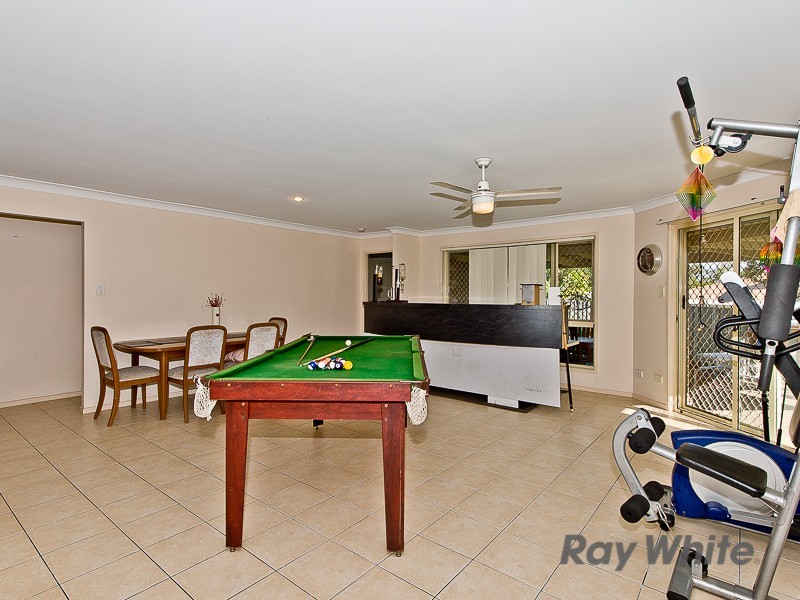 17 Leichhardt Avenue, Rothwell QLD 4022