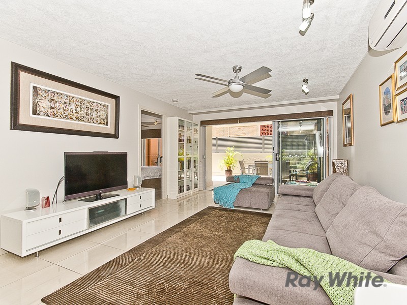 3/36 Third Ave, Sandgate QLD 4017