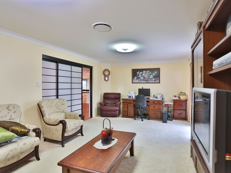 57 Pine River Drive, Murrumba Downs QLD 4503