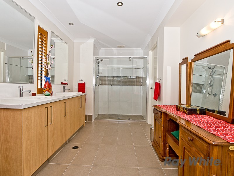 14 Michael Place, Bracken Ridge QLD 4017