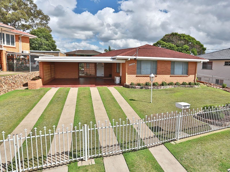 89 Niven Street, Stafford Heights QLD 4053