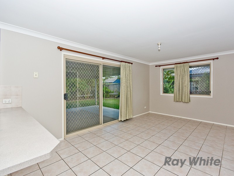 17 Frensham Crescent, Boondall QLD 4034