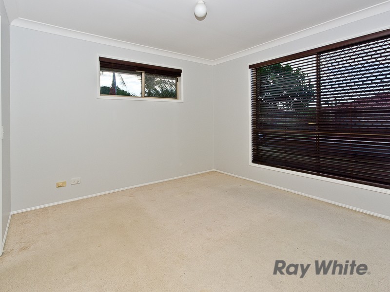 17 Frensham Crescent, Boondall QLD 4034