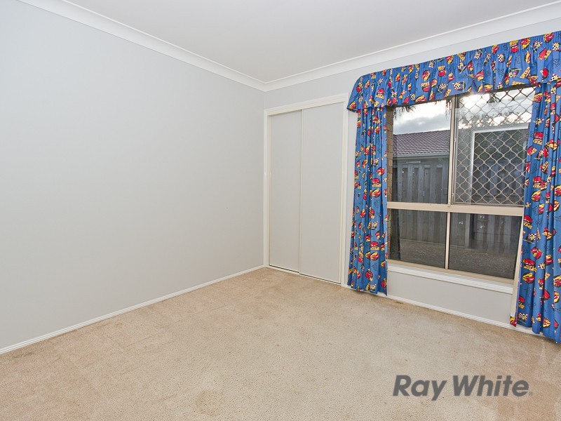 17 Frensham Crescent, Boondall QLD 4034