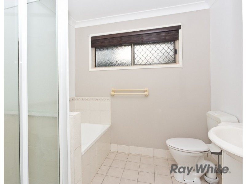 17 Frensham Crescent, Boondall QLD 4034