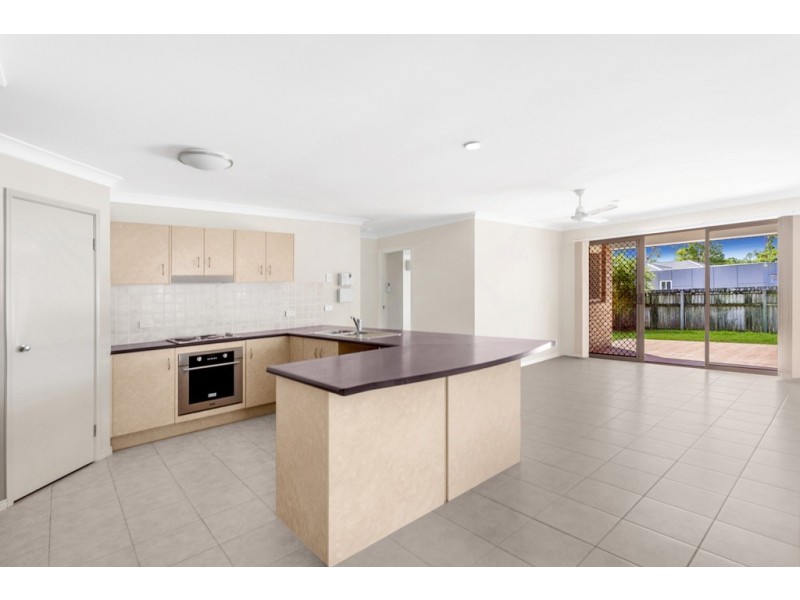 8 Cordoba Court, Carseldine QLD 4034