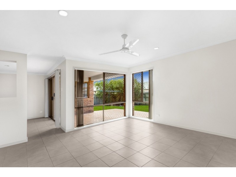 8 Cordoba Court, Carseldine QLD 4034