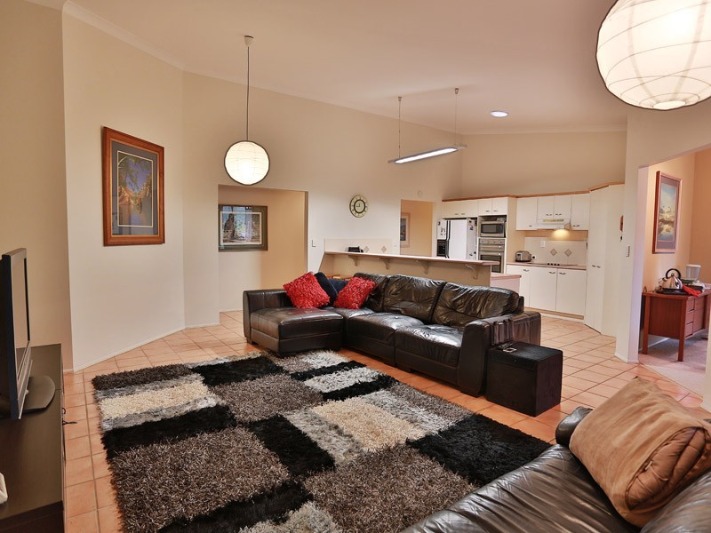 15 Castleroy Court, Albany Creek QLD 4035