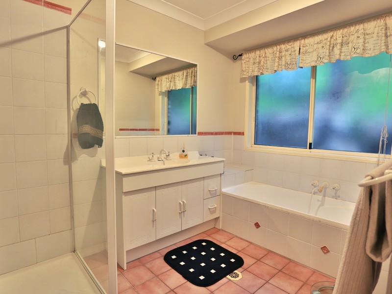 15 Castleroy Court, Albany Creek QLD 4035