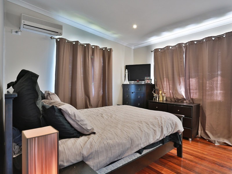 82 Griffith Street, Everton Park QLD 4053