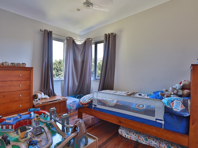 82 Griffith Street, Everton Park QLD 4053