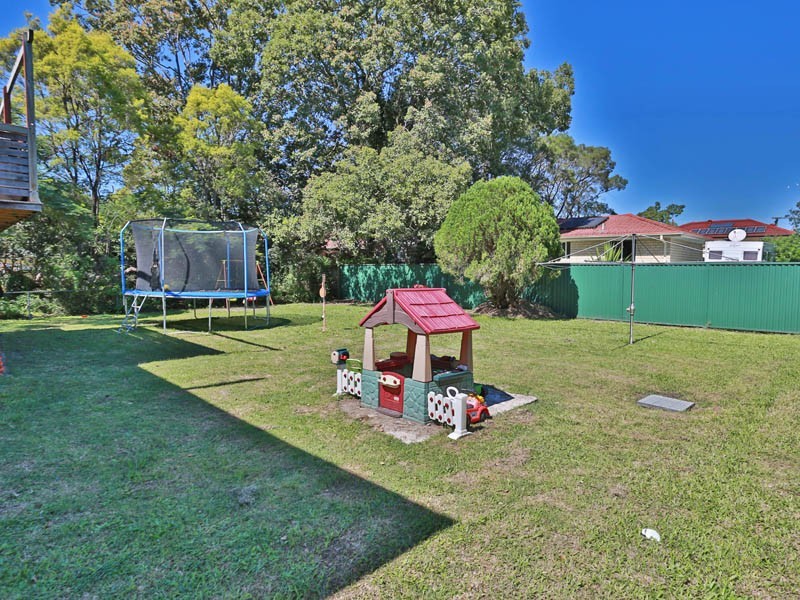 82 Griffith Street, Everton Park QLD 4053