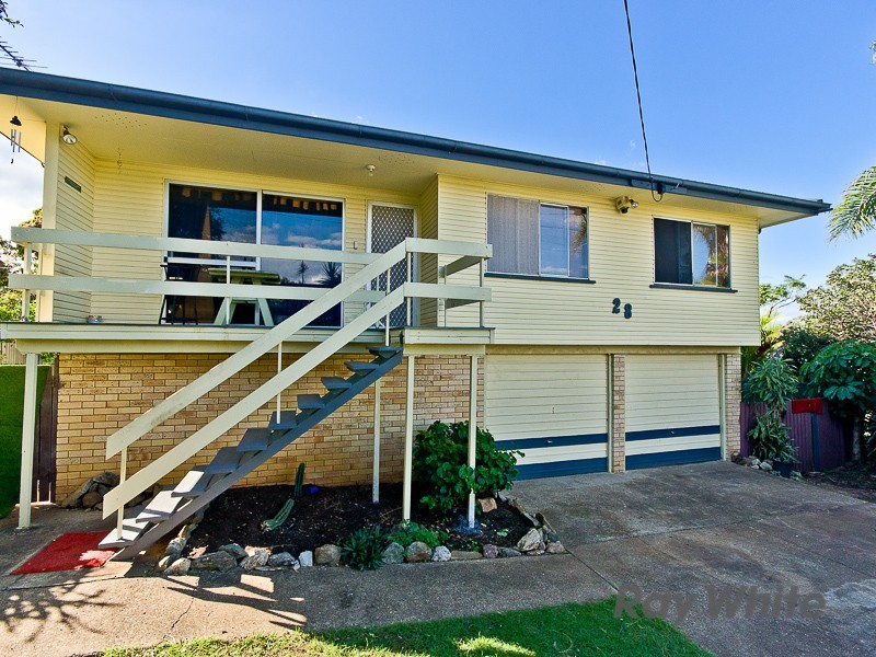 28 Lavercombe Drive, Kallangur QLD 4503