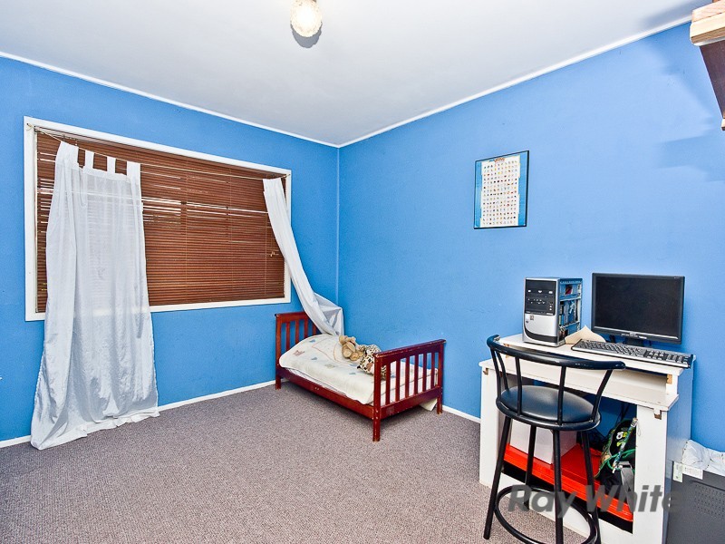 28 Lavercombe Drive, Kallangur QLD 4503