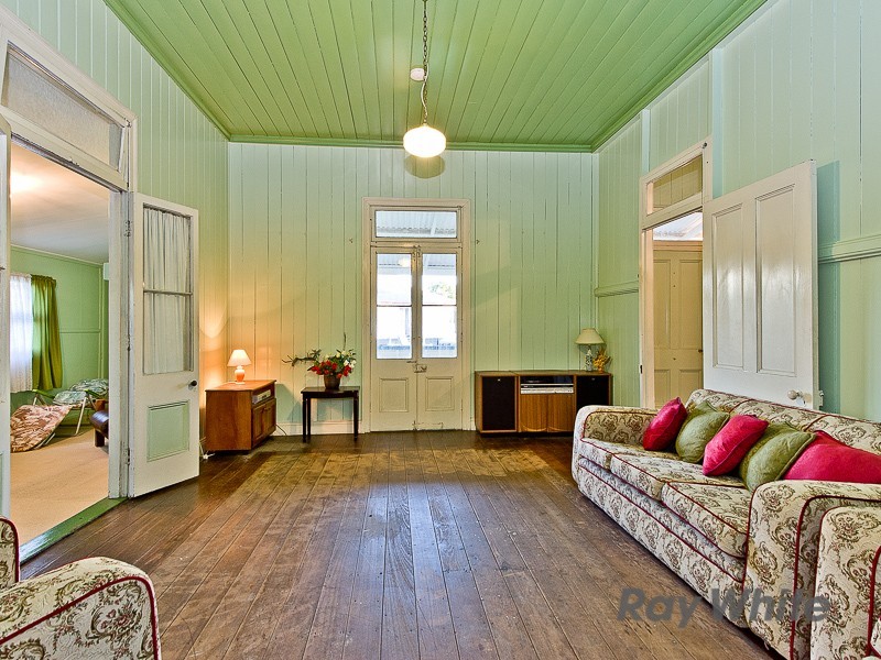 79 Esther Street, Deagon QLD 4017