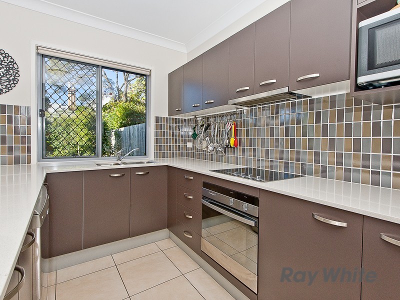 5/15 Seaview Lane, Shorncliffe QLD 4017