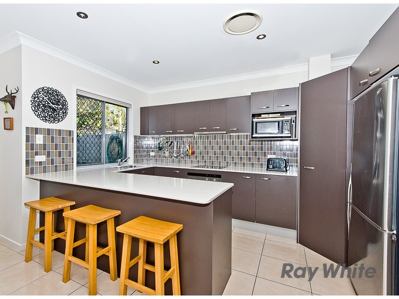 5/15 Seaview Lane, Shorncliffe QLD 4017