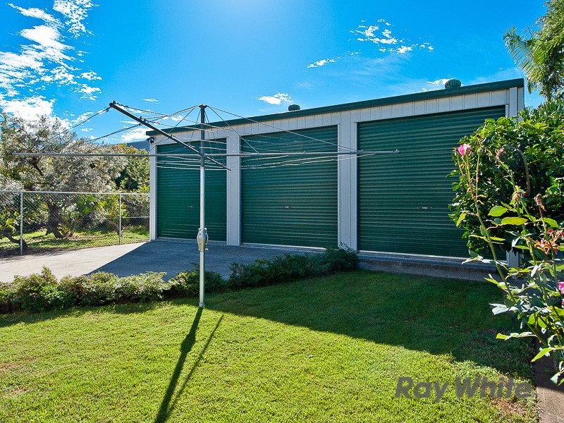 27 Kate Street, Shorncliffe QLD 4017